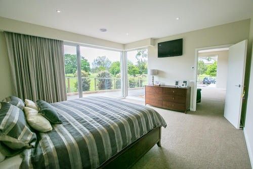 Owen Master Bed