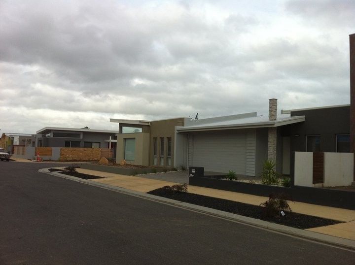 261402 137841962959548 5136313 N 2 