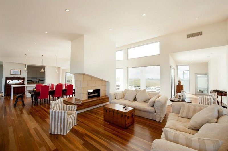 375731 341046689305740 2051097205 N 1 