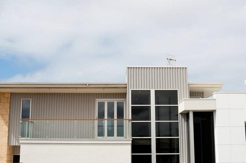 553148 341048249305584 1886520831 N 1 